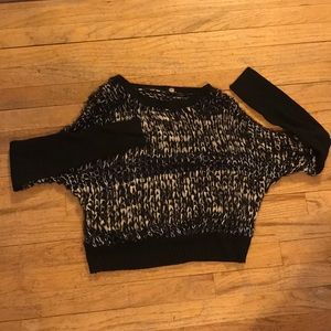 BKE sweater. Crop top sweater